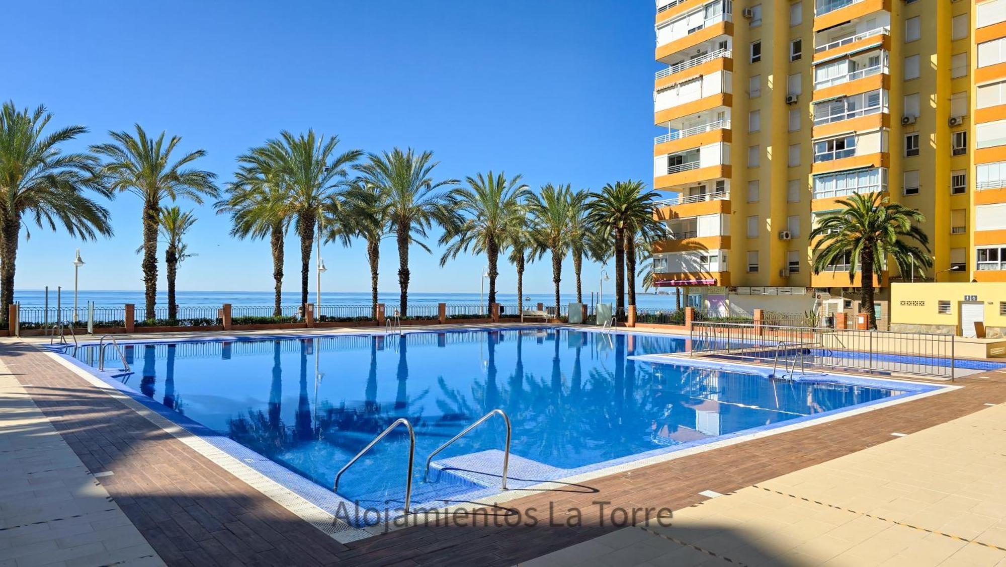 Algarrobo Beach Holidays - Alojamientos La Torre Екстериор снимка